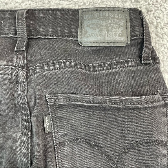 Levi's Jeans Womens 26 High Rise Skinny Style 721 Black Denim Casual Basic Core - Picture 5 of 5